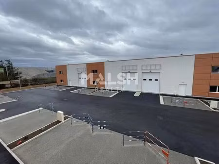 location local d'activités 290 m² à 2 110 m²