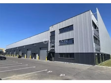 location local d'activités 263 m² à 2 397 m²