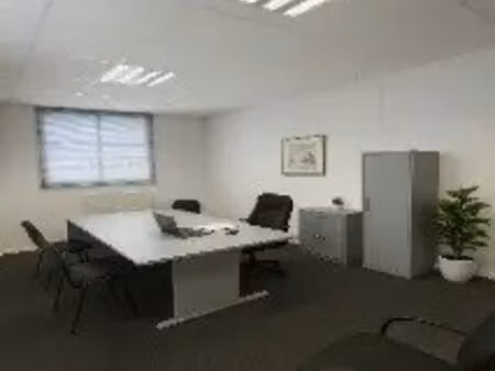 location coworking saint-maur-des-fossés 94100 8 postes