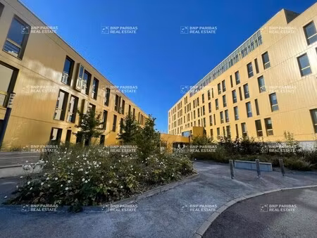 location bureaux 1 017 m²