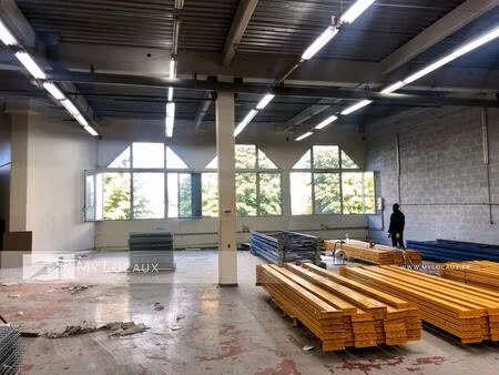 location local d’activités aubervilliers 93300 546m²