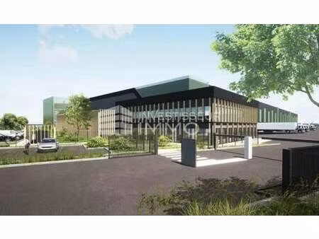 location local d'activités 5 917 m² à 25 504 m²
