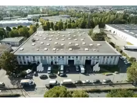 location local d’activités 1057m²
