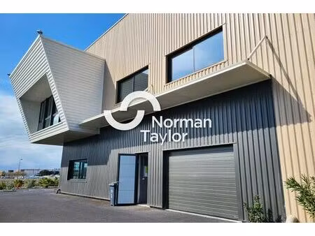 location local d'activités 278 m²