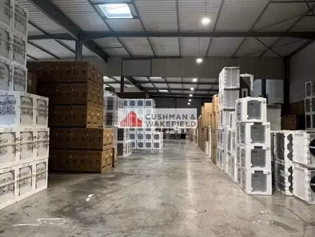 location local d’activités vezenobres 30360 2270m²