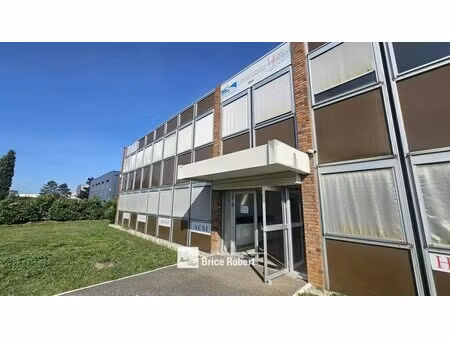 location bureaux 117 m² à 234 m²