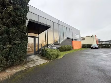 location bureaux 85 m²