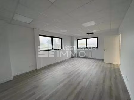 location local d’activités meaux 77100 204m²