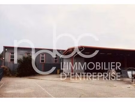 location local d'activités 2 060 m²