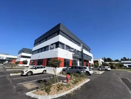 location local d’activités dardilly 69570 118m² à 4697m²