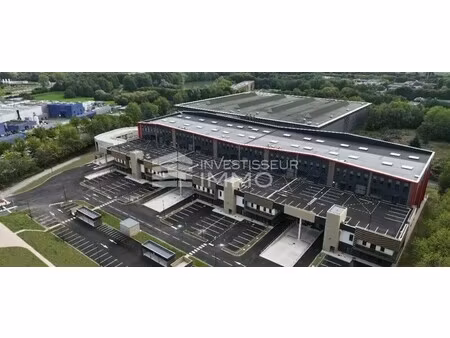 location local d’activités elancourt 78990 1077m² à 2162m²
