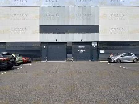 location local d’activités neuville-sur-oise 95000 500m²
