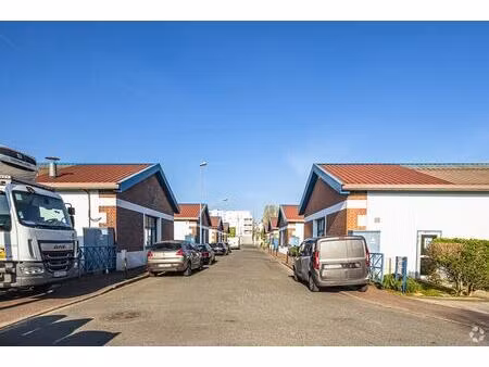 location bureaux 118 m² à 479 m²