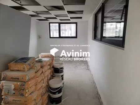 location bureaux 120 m²