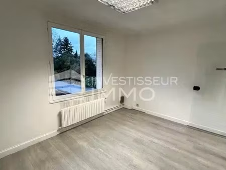 location bureaux 120 m²