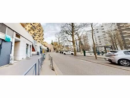 location bureaux 160 m²