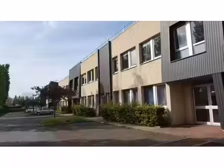 location local d’activités 447m² à 904m²