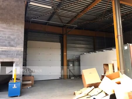 location entrepôt bezons 95870 647m²
