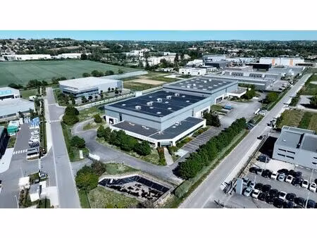 location entrepôt escalquens 31750 6888m²