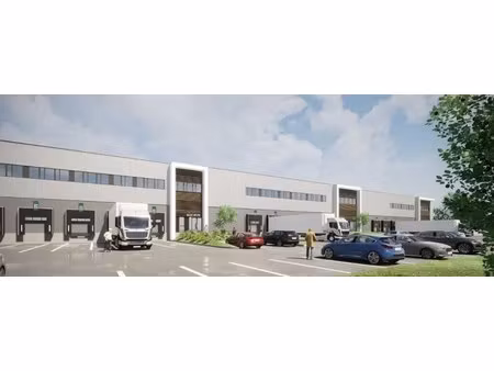 location entrepôt 4 970 m²