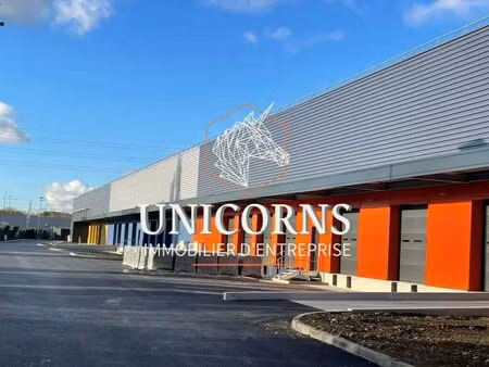 location entrepôt 2 238 m²