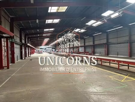 location entrepôt 2 720 m²