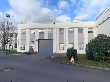 location local d’activités osny 95520 290m²