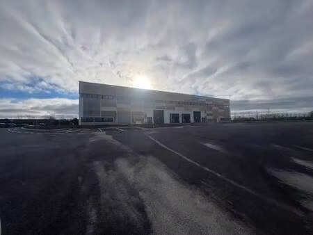 location local d’activités plaisir 78370 1513m² à 4685m²