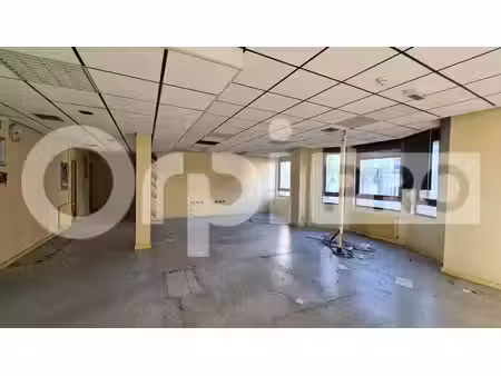 location bureaux montluçon 03100 350m²