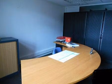 location bureaux 160 m²