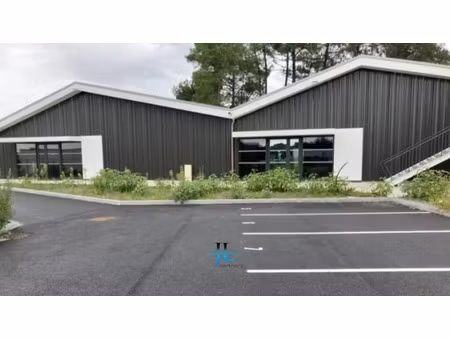 location bureaux 84 m²