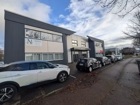 location bureaux 110 m²