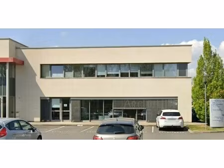 location bureaux 133 m²
