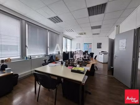 location bureaux 245 m²
