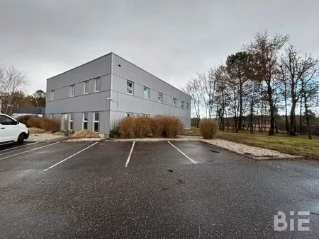 location bureaux 30 m² à 200 m²