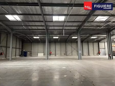 location entrepôt aix en provence 13290 2200m²