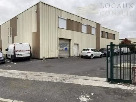 location entrepôt argenteuil 95100 301m²