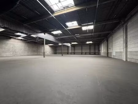 location entrepôt saint witz 95470 4065m²