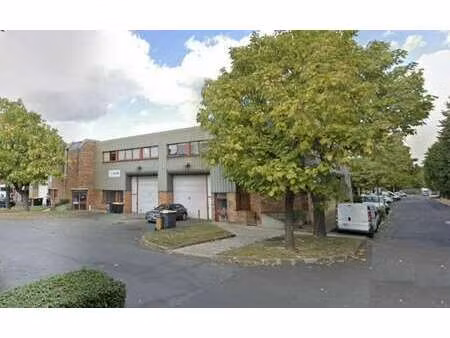 location local d’activités bondy 93140 722m²