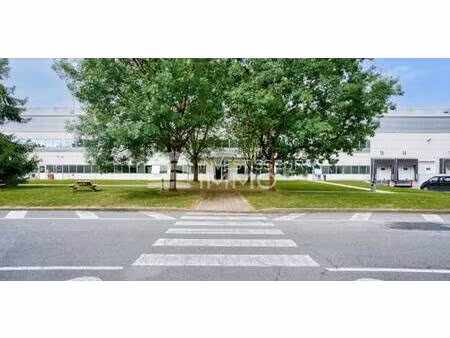 location local d'activités 634 m² à 6 903 m²