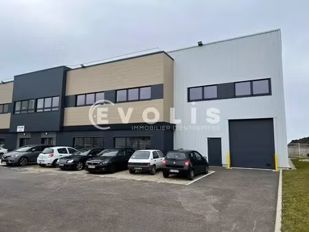 location local d’activités colombier saugnieu 69124 524m²