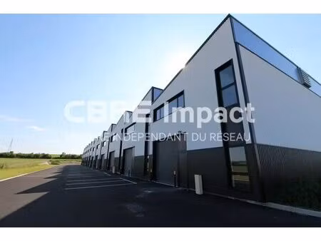 location local d’activités cormontreuil 51350 232m²