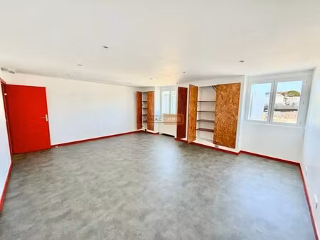 location local d’activités le muy 83490 60m²