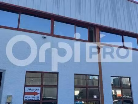 location local d’activités pessac 33600 407m²