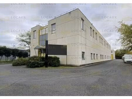 location local d’activités villeneuve-la-garenne 92390 959m²