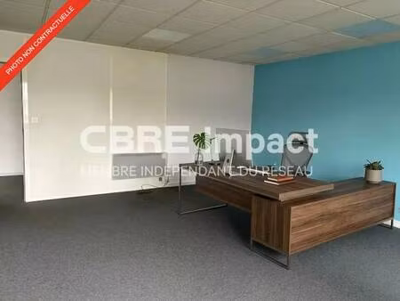 location bureaux 66 m²