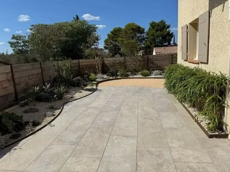 location bureaux 90 m²