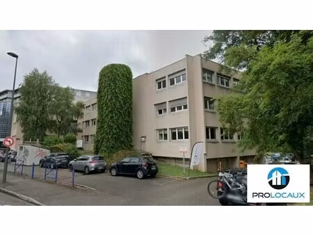 location bureaux 118 m²