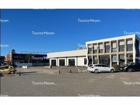 location commerce libourne 33500 709m²