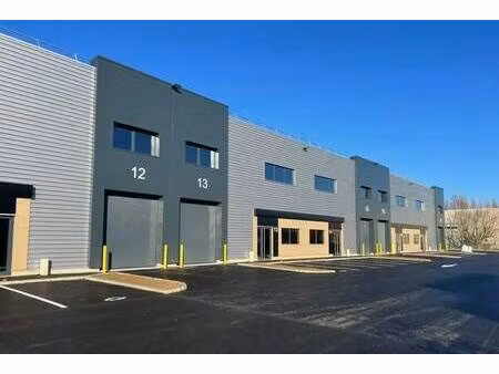 location local d'activités 5 199 m²